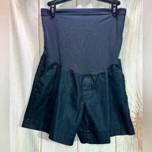 Liz Lange Maternity Over Belly Jean Shorts Size Small